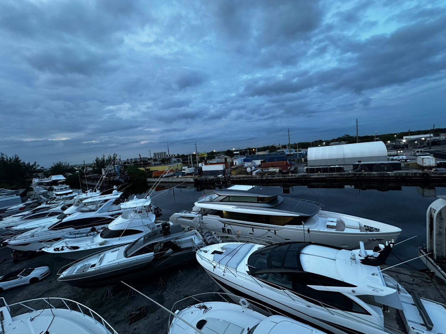 Hurricane Season Storage & Protection - 10% discount with membership